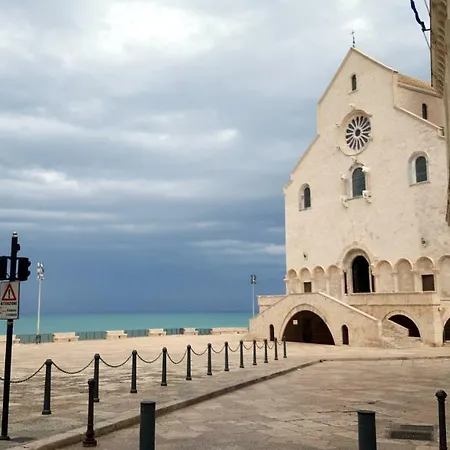 Blu Oda ve Kahvaltı Trani